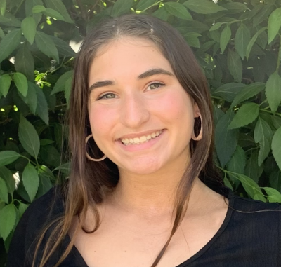 Headshot of Eliana Markowitz, Jonathan Law High School